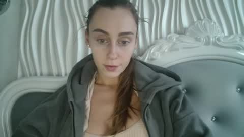 Kate online show from 04.28.26