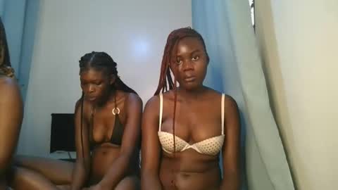 queen online show from 11.25.25