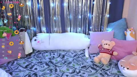Snapshot of barbieee_doll chatting on 12.18.24 Eva online show from 12.18.24