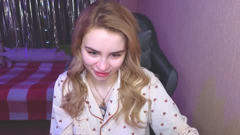 Snapshot of barbieee_doll chatting on 01.30.25 Eva online show from 01.30.25