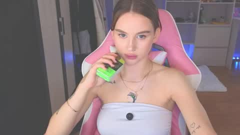 Eva online show from 06.08.26