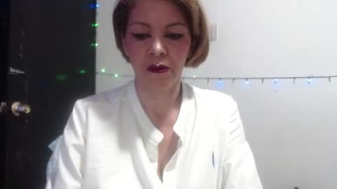 Snapshot of barbiemature chatting on 06.10.26 barbiemature online show from 06.10.26
