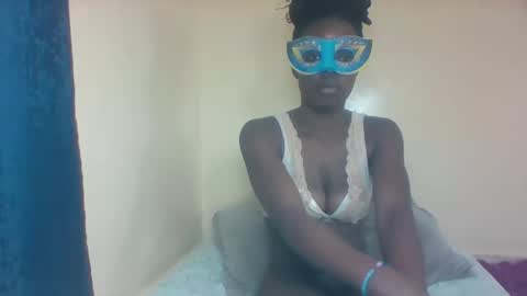 Snapshot of barbies_girles chatting on 10.27.25 barbies_girles online show from 10.27.25