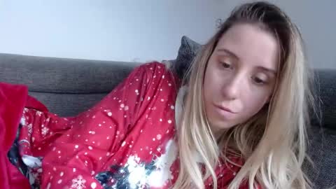 Lena online show from 04.22.26