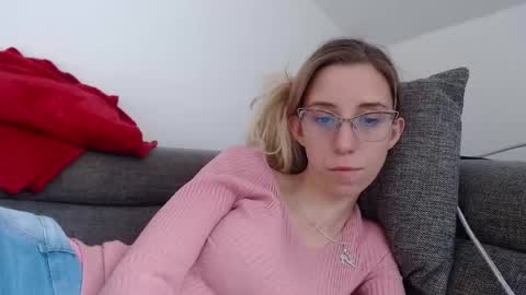 Lena online show from 05.08.26