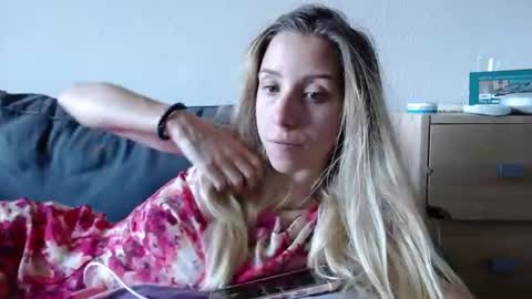 Lena online show from 06.20.26