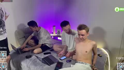 Snapshot of barney_kevin chatting on 02.22.25 Fansly Barney and Kevin T online show from 02.22.25