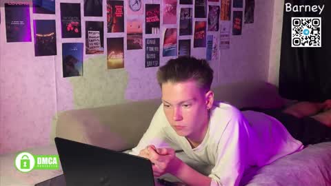 Snapshot of barney_kevin chatting on 09.24.25 Fansly Barney and Kevin T online show from 09.24.25