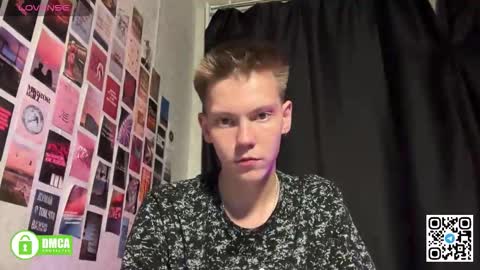 Snapshot of barney_kevin chatting on 09.26.25 Fansly Barney and Kevin T online show from 09.26.25