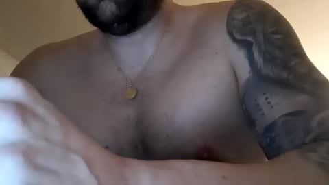 Snapshot of barrias23 chatting on 01.08.26 barrias23 online show from 01.08.26