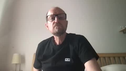 Snapshot of basher69horny4u chatting on 02.06.26 basher69horny4u online show from 02.06.26