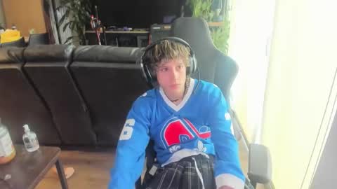 Snapshot of bashful4200 chatting on 02.08.26 ryan online show from 02.08.26