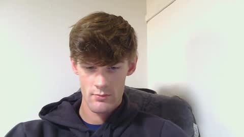 Snapshot of basicallyjustmee chatting on 09.28.25 basicallyjustmee online show from 09.28.25