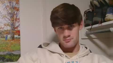 Snapshot of basicallyjustmee chatting on 10.31.25 basicallyjustmee online show from 10.31.25