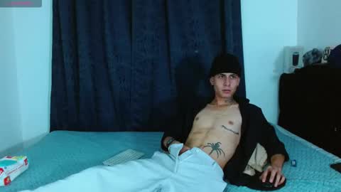 Snapshot of bastiaan_28 chatting on 12.22.25 Bastian online show from 12.22.25