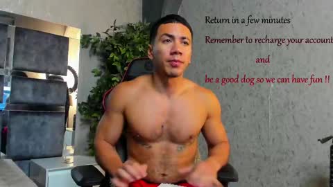 Bastian Independent Model online show from 10.14.25