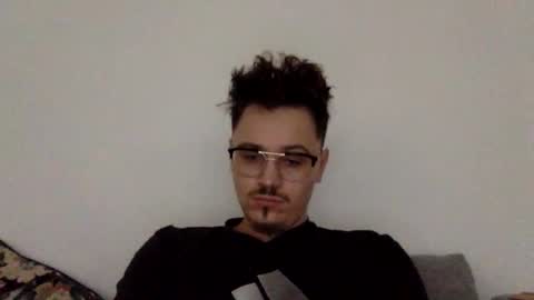 Snapshot of bastiiii94 chatting on 02.21.26 Bastian online show from 02.21.26