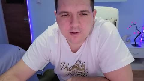 Snapshot of basystem8 chatting on 11.28.25 BASY online show from 11.28.25