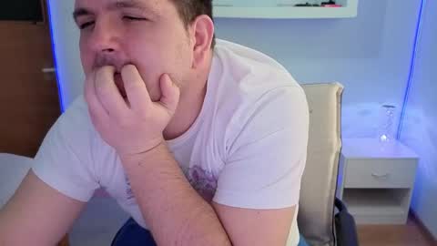 Snapshot of basystem8 chatting on 01.11.26 BASY online show from 01.11.26