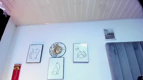    online show from 03.05.25