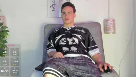 Snapshot of battista_turner chatting on 05.23.26 battista online show from 05.23.26