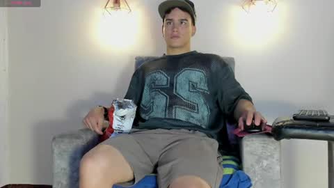 Snapshot of battista_turner chatting on 06.29.26 battista online show from 06.29.26