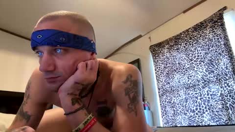 Snapshot of battlewolfxx chatting on 01.06.25 battlewolfxx online show from 01.06.25