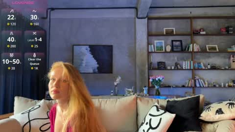Snapshot of battyredhair chatting on 04.08.26 Battyredhair online show from 04.08.26