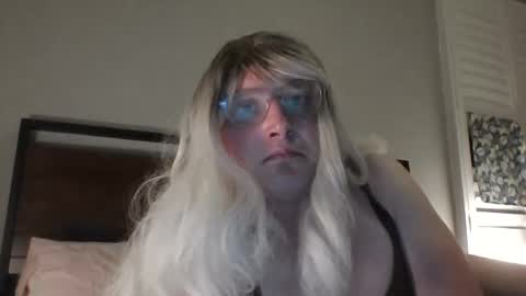 BjBambi online show from 12.15.24