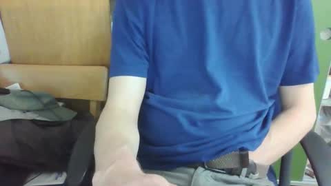 Snapshot of bayern_xl chatting on 12.14.25 bayern_xl online show from 12.14.25