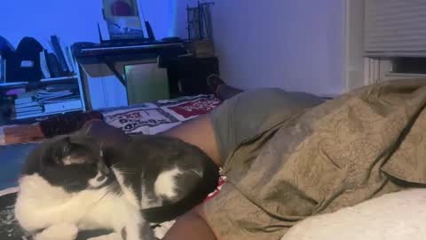 bb_boi326 online show from 09.25.25