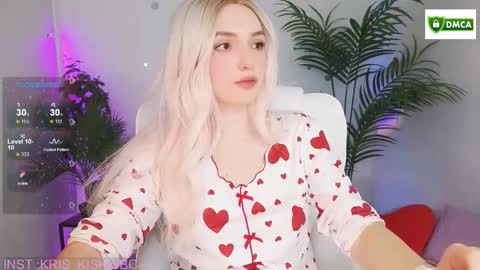 Snapshot of bb_cute1 chatting on 02.04.26 Kris online show from 02.04.26