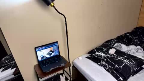 Snapshot of bb_hardcore69 chatting on 02.22.26 Dexter online show from 02.22.26