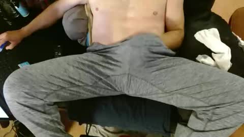 bbboooyyy11 online show from 10.22.25