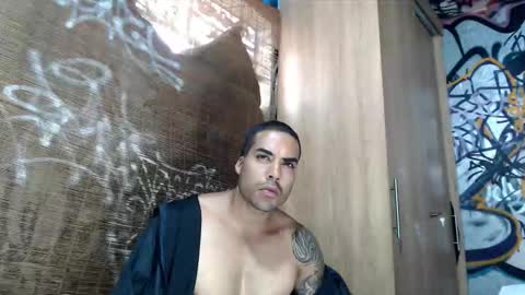 Snapshot of bbc_monster1 chatting on 11.04.25 Justin online show from 11.04.25