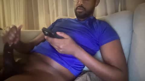 Snapshot of bbcdaevon8inch chatting on 11.30.25 Daevon online show from 11.30.25