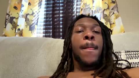 Snapshot of bbcslanger027 chatting on 02.14.25 bbcslanger027 online show from 02.14.25