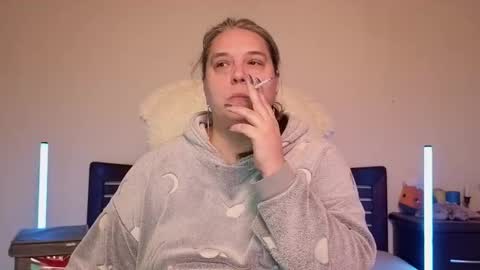 Love online show from 12.16.25