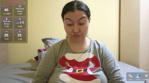 Snapshot of bbw_milf_4u chatting on 02.16.25 Emma online show from 02.16.25