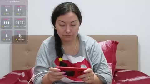 Snapshot of bbw_milf_4u chatting on 10.11.25 Emma online show from 10.11.25