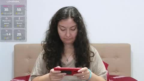 Snapshot of bbw_milf_4u chatting on 10.19.25 Emma online show from 10.19.25