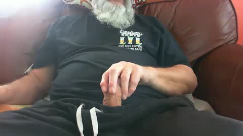 Snapshot of bbwlvr16 chatting on 12.25.24 bbwlvr16 online show from 12.25.24