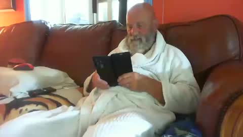 Snapshot of bbwlvr16 chatting on 10.10.25 bbwlvr16 online show from 10.10.25