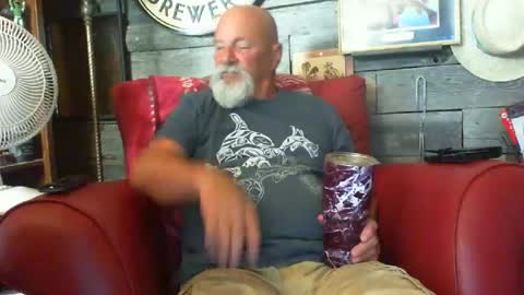 Snapshot of bbwlvr16 chatting on 07.22.26 bbwlvr16 online show from 07.22.26