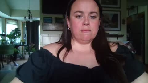 Snapshot of bbwsophiecooks chatting on 07.10.26 Sophie BBW online show from 07.10.26