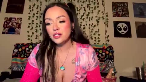 Snapshot of bbyslugggg chatting on 02.02.25 bbyslugggg online show from 02.02.25