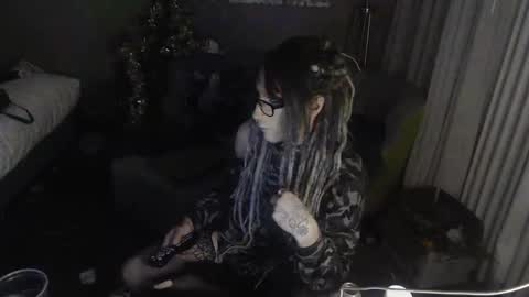 Kittie online show from 12.28.24