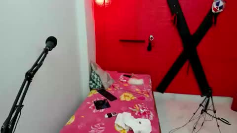 rever online show from 02.03.26