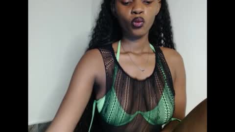 Snapshot of beakimber50 chatting on 10.25.25 beakimber50 online show from 10.25.25