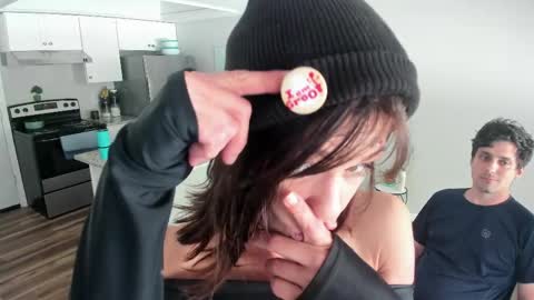 beaniebaby2 online show from 04.28.26